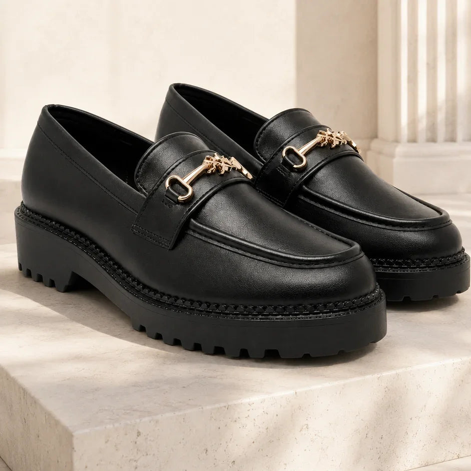 Mocassins Noirs à Semelle Crantée & Détail Doré (092GG-114BK)