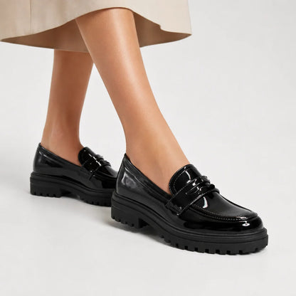 Mocassins noirs vernis femme à semelle crantée ANDREY