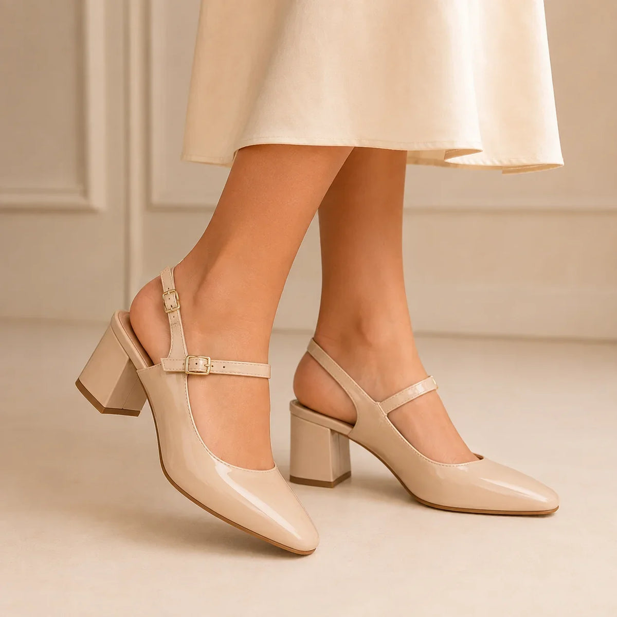 Escarpins Slingback Beige à Talon Bloc (001BZY9750NU)